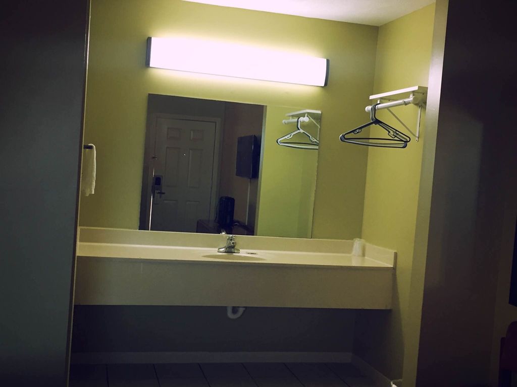Rama Inn Bells - Jackson West Hwy 412 Номер фото